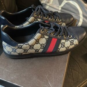 Classic gucci sneaker